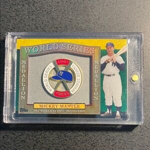 Topps Mickey Mantle 1961 World Series Medallion Card